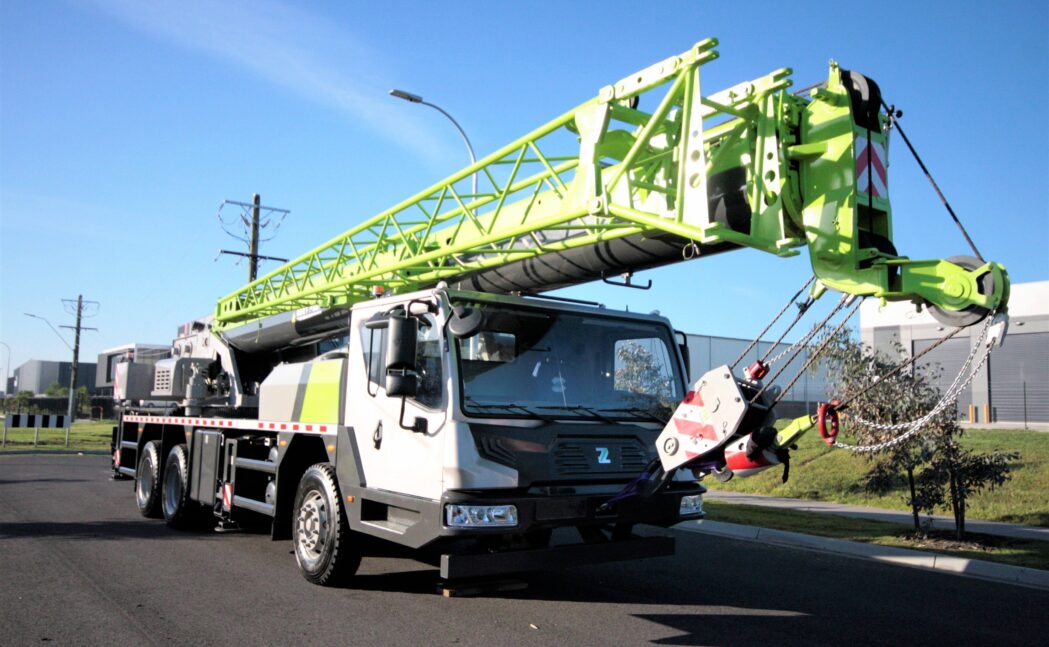New Zoomlion truck crane