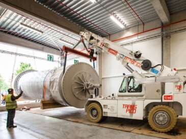 16tm - 16t Pick & Carry Crane