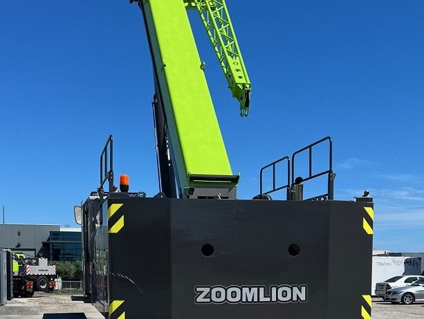 HYDRAULIC BOOM CRAWLER 30T ZCT300V5