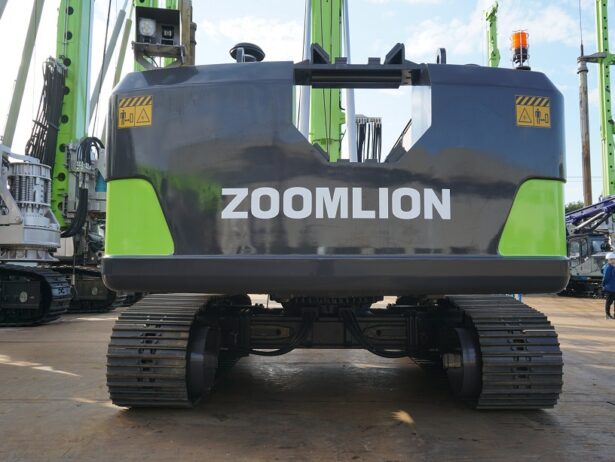 ZR160L ROTARY DRILLING RIG
