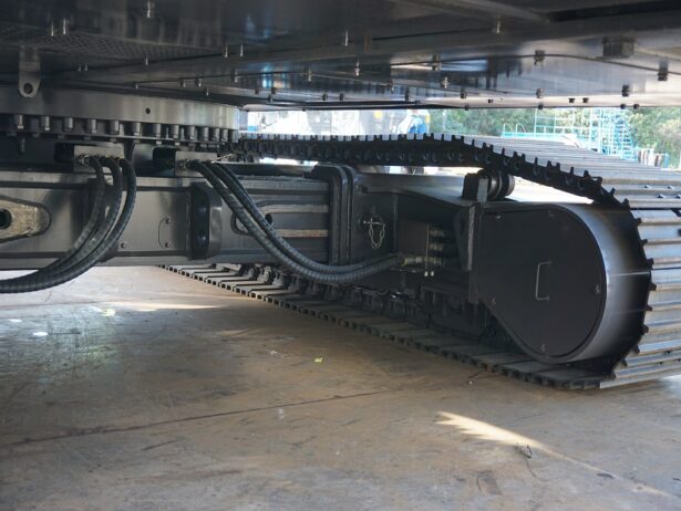 ZR160L ROTARY DRILLING RIG