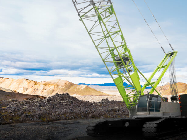 CRAWLER CRANE 260T ZCC2600