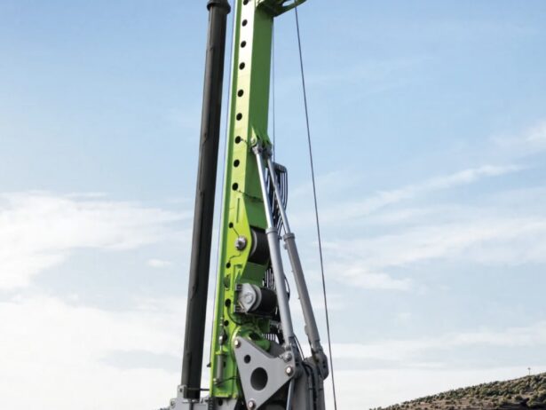 NEW ZR255R ROTARY DRILLING RIG