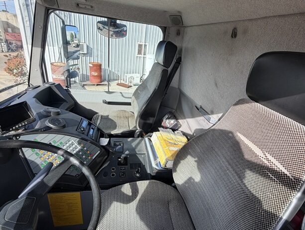 2006 LIEBHERR LTM 1040